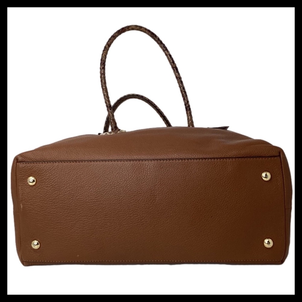 Michael Kors Hamilton Weekender 
Large Leather Handbag Color: Luggage - Picture 6 of 7